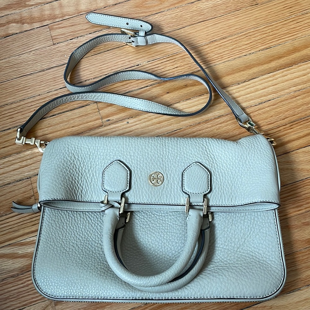 Tory Burch Cross body bag. Like new - Picture 1 of 4